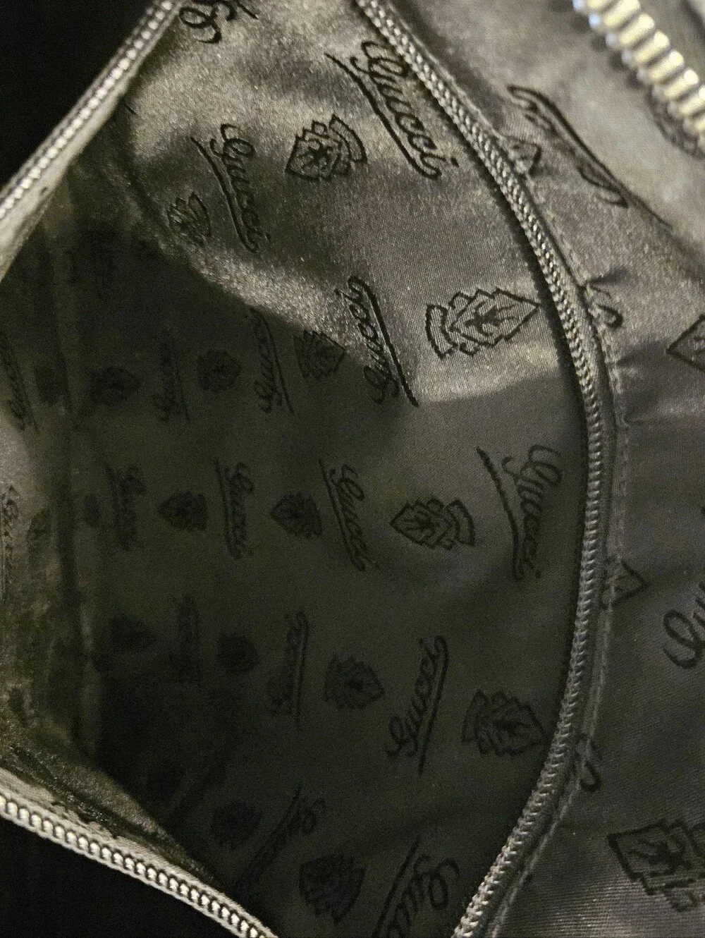 Gucci Pre Loved Authentic Dark Brown Leather Messenger Bag with Branded Patch.